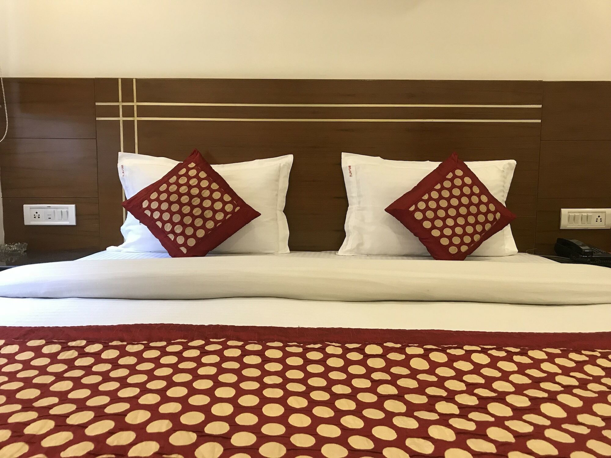 Hotel Avtar @New Delhi Railway Station Exterior photo